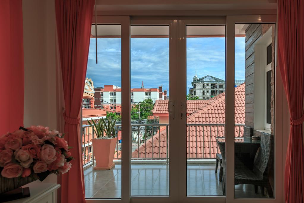 New Nordic Kristine Hotel Pattaya Buitenkant foto