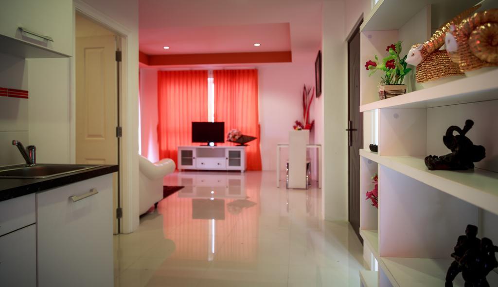New Nordic Kristine Hotel Pattaya Buitenkant foto